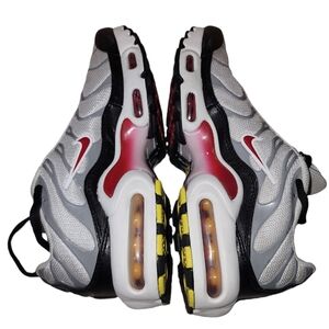 Nike Air Max Plus size 5y kids color grey and red
